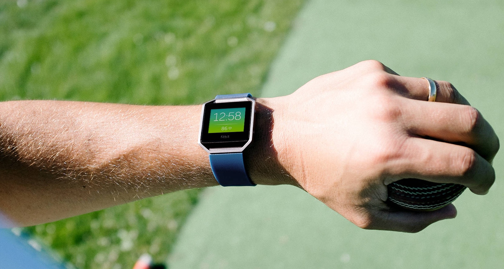 Fitbit Announces New $200 Smart Wearable 'Blaze' With Touchscreen