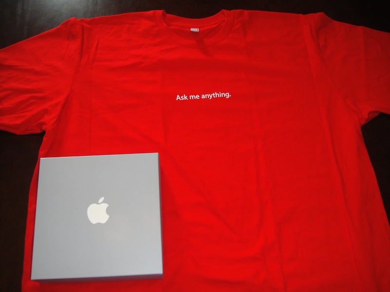 Apple employee outlet t shirt