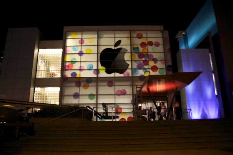 http://images.macrumors.com/article/2011/02/24/022548-yerba_800.jpg http://images.macrumors.com/article/2011/02/24/022548-yerba_800.jpg