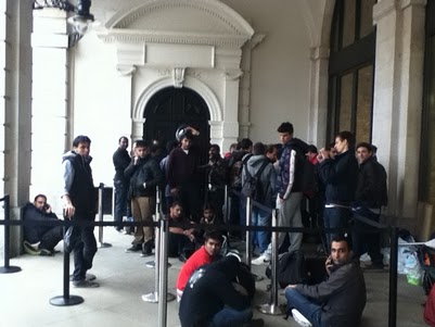 iphone 4s line covent garden