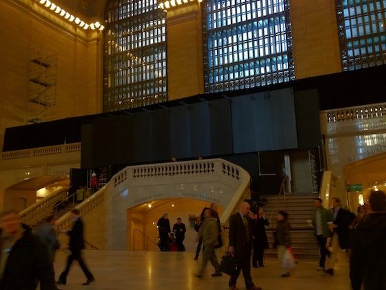 grand central terminal store barrier