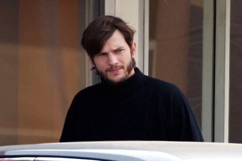 kutcher jobs wardrobe 2