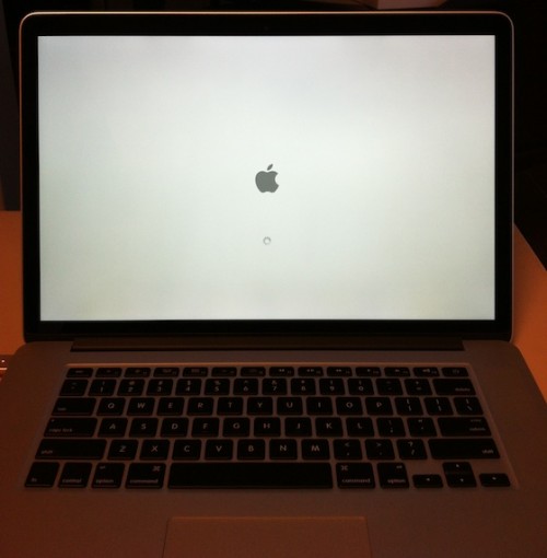 retina macbook pro booting