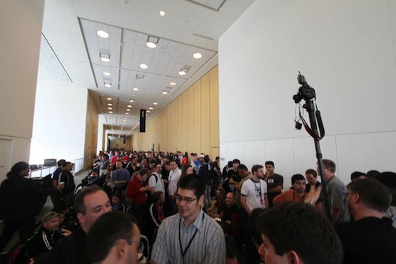 wwdc 2012 keynote crowd waiting