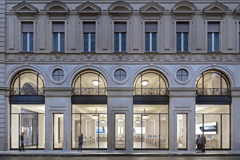 Apple Store Italy