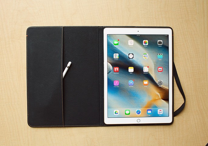 ipad-pro-case-with-apple-pencil-oxford-copy_1