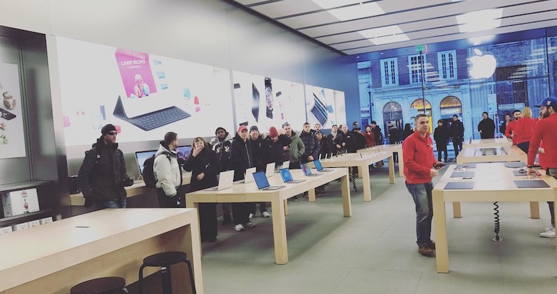 walnut-creek-airpods