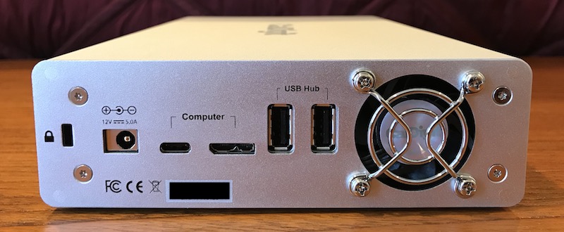 caldigit av pro 2 rear