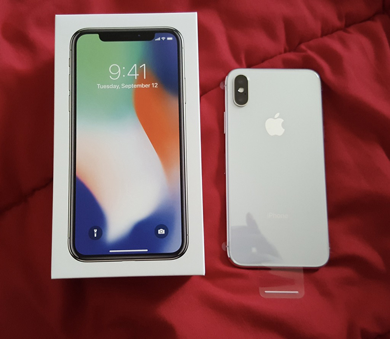 iphone x silver box