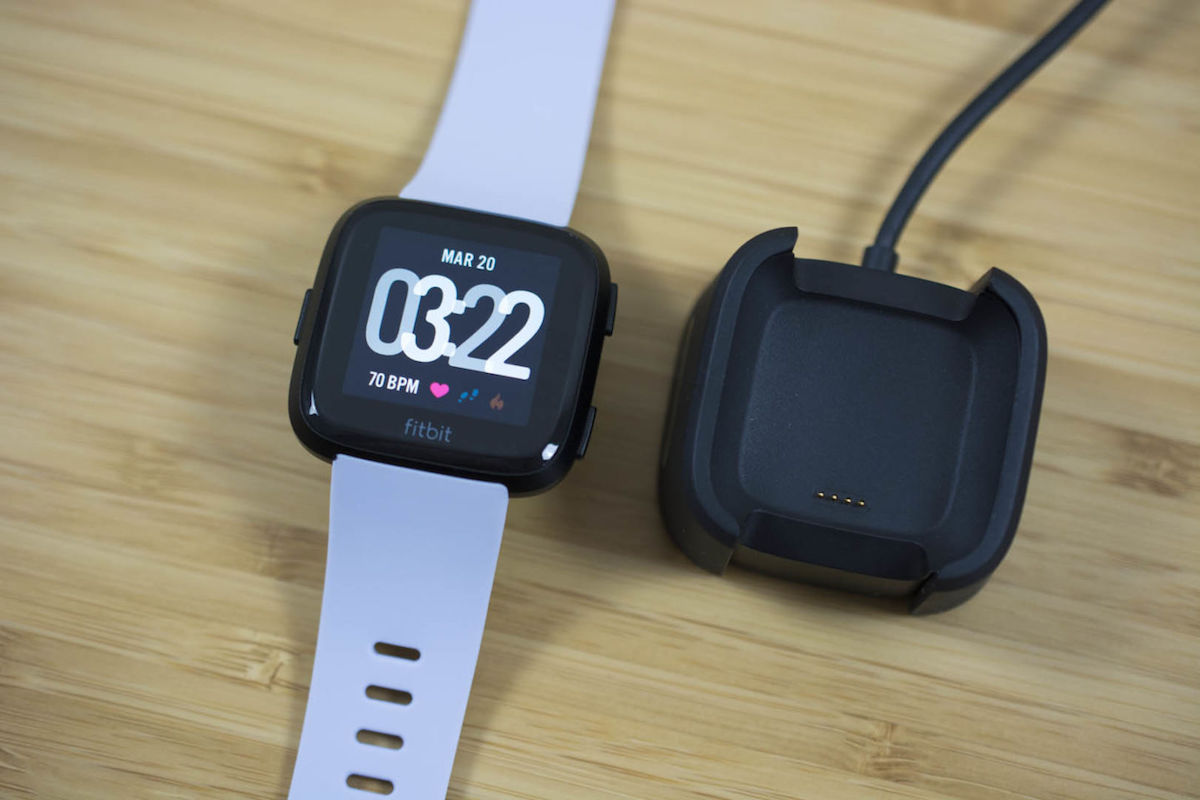 ars fitbit versa cradle