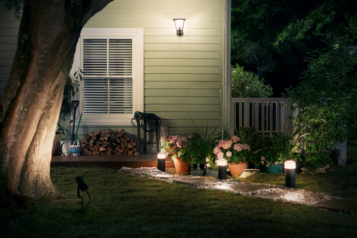 philips hue outdoor 3