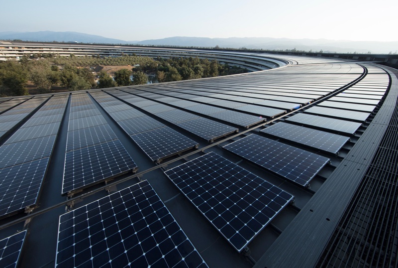 appleparksolarpanels