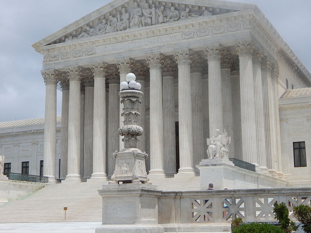 photo of Supreme Court to Determine if Patent Appeal Board Used by Apple is Unconstitutional image