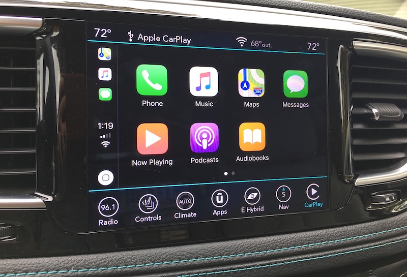 pacifica carplay