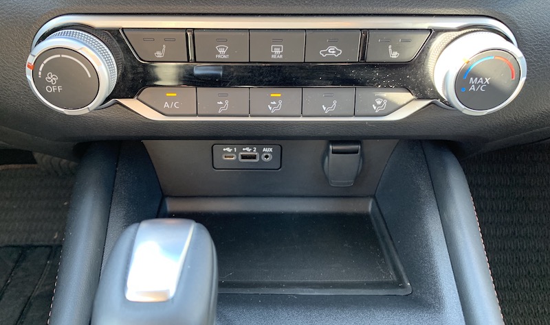 altima front usb