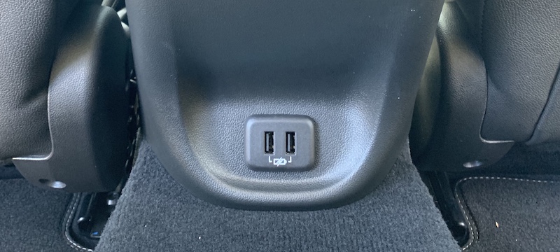 buick regal rear usb