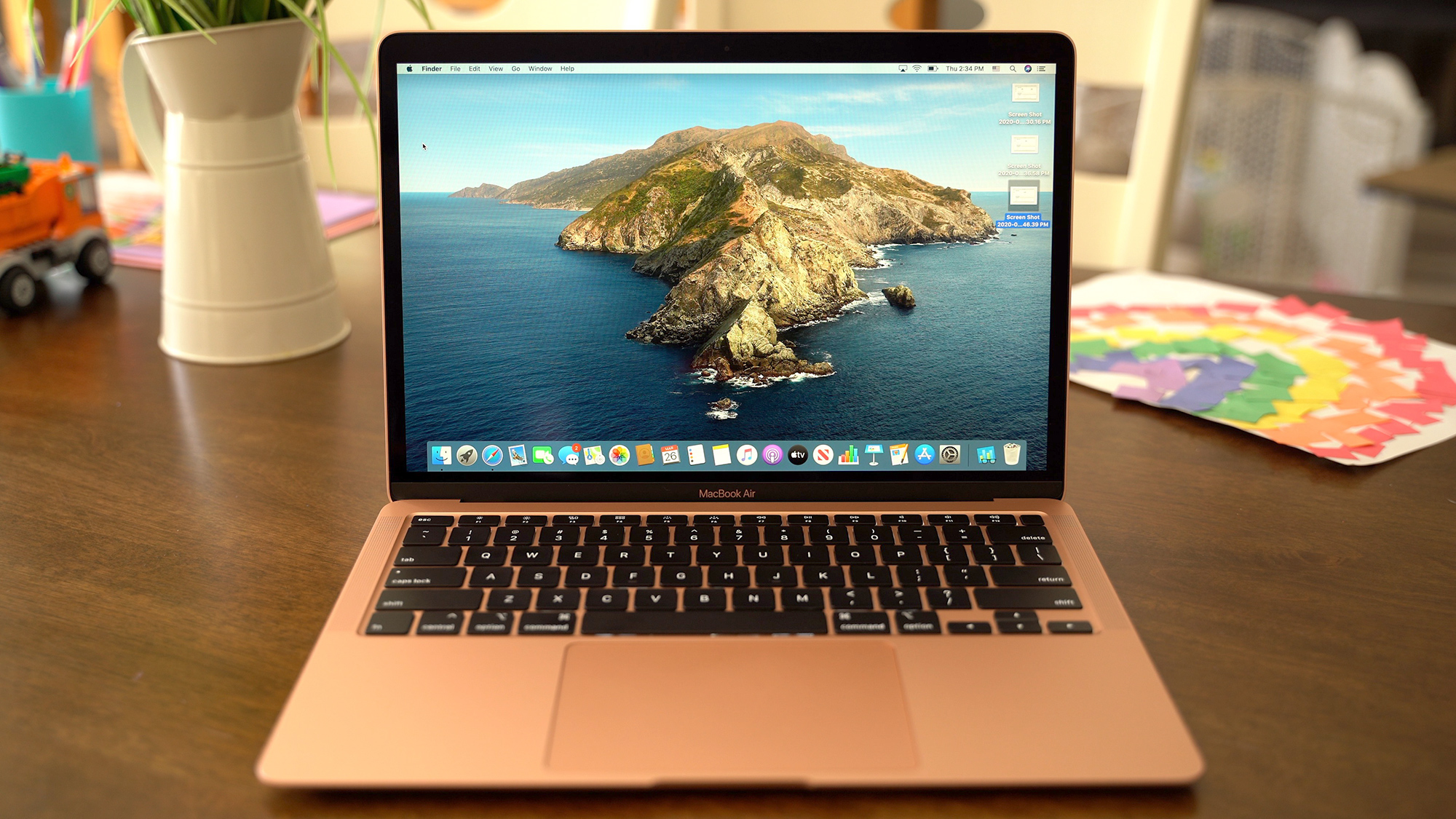 Hands On With The New 999 Macbook Air Macrumors