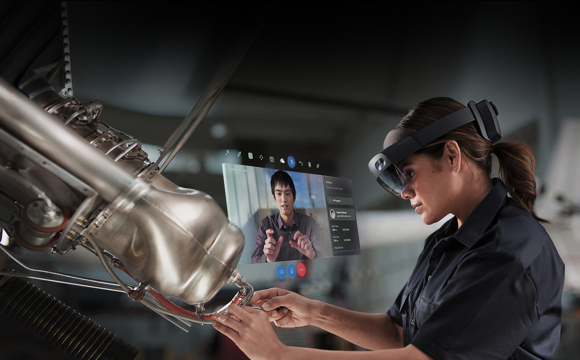 photo of Former Apple Engineering Leader Joins Microsoft to Work on HoloLens and Other Hardware image