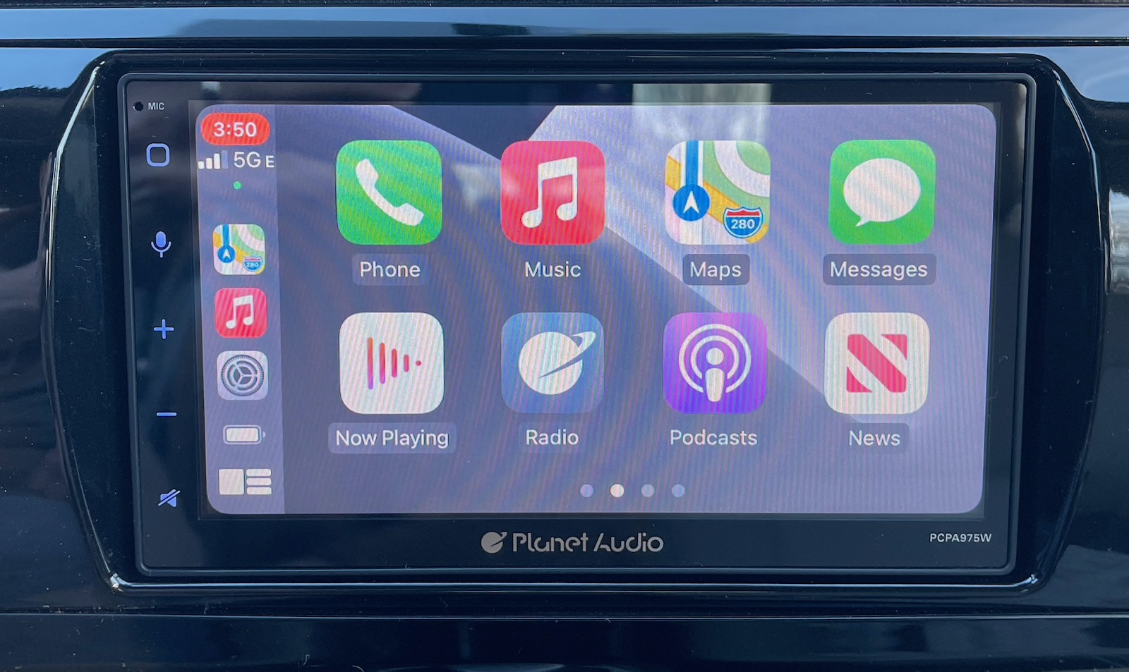 planet audio carplay home