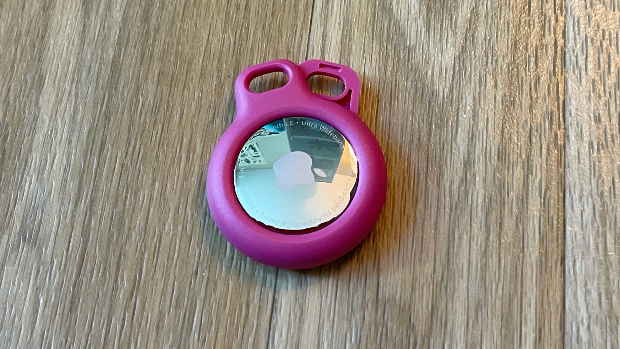 Grip2u Silicone AirTag Key Ring REVIEW - MacSources