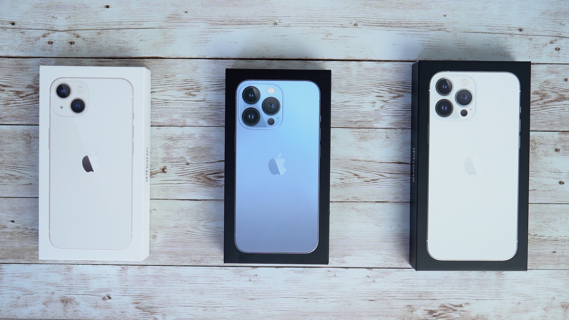 Apple iPhone 13 and iPhone 13 Pro Unboxing and First Impressions