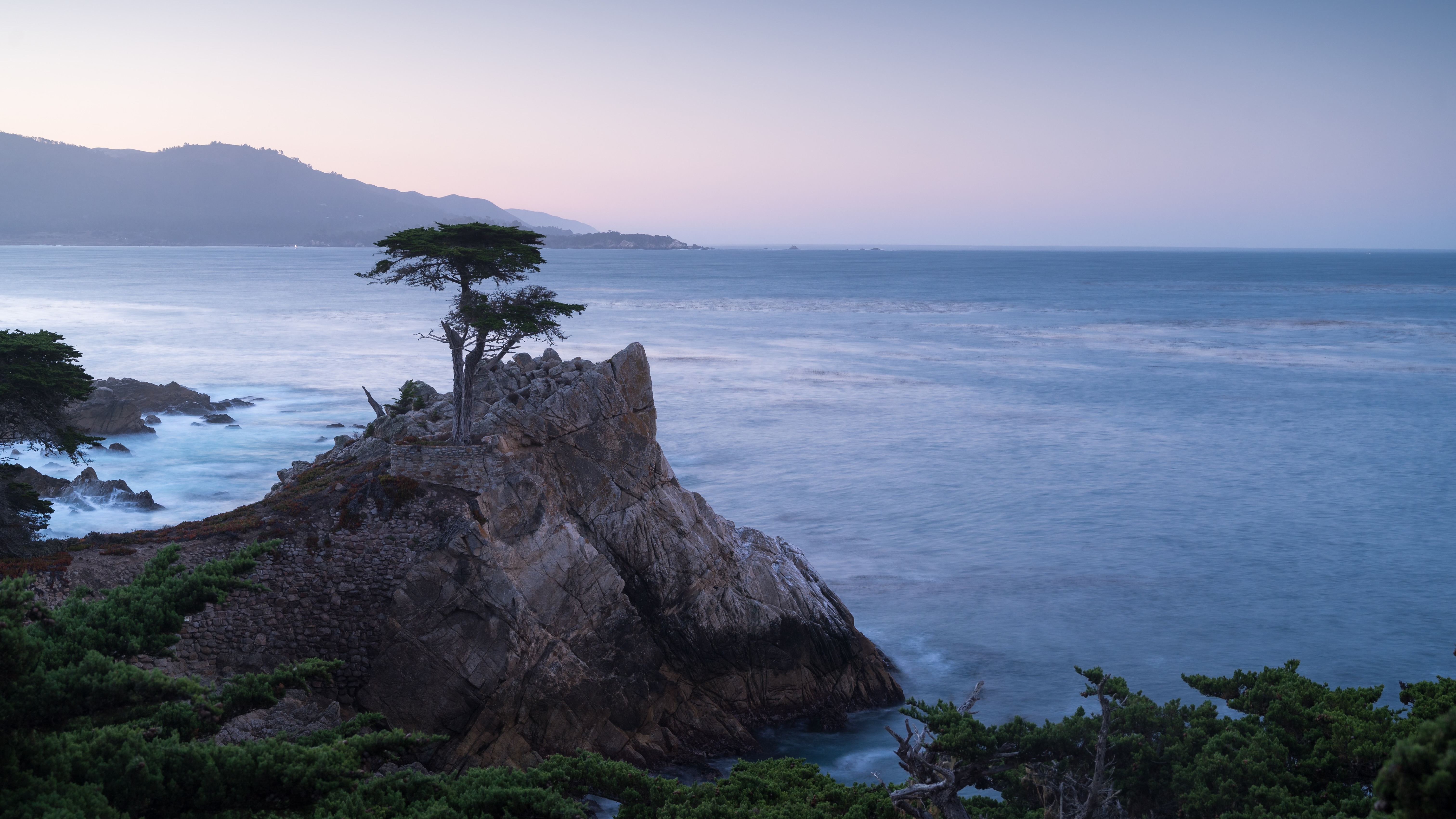 macOS Monterey missing wallpaper