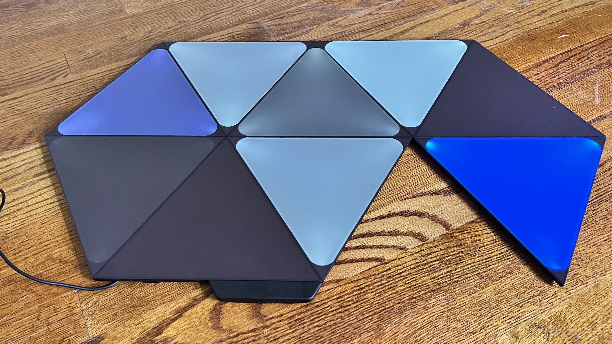 nanoleaf black panels blue colors