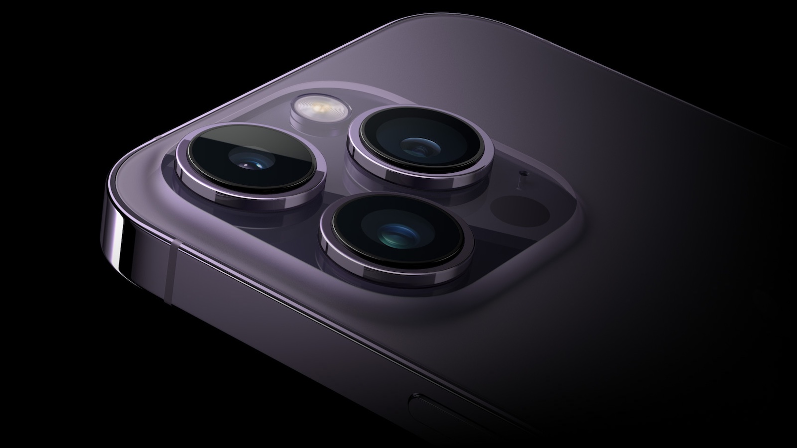 iPhone 15 Rumored to Debut Hybrid Lens With Larger Aperture Ahead of ...