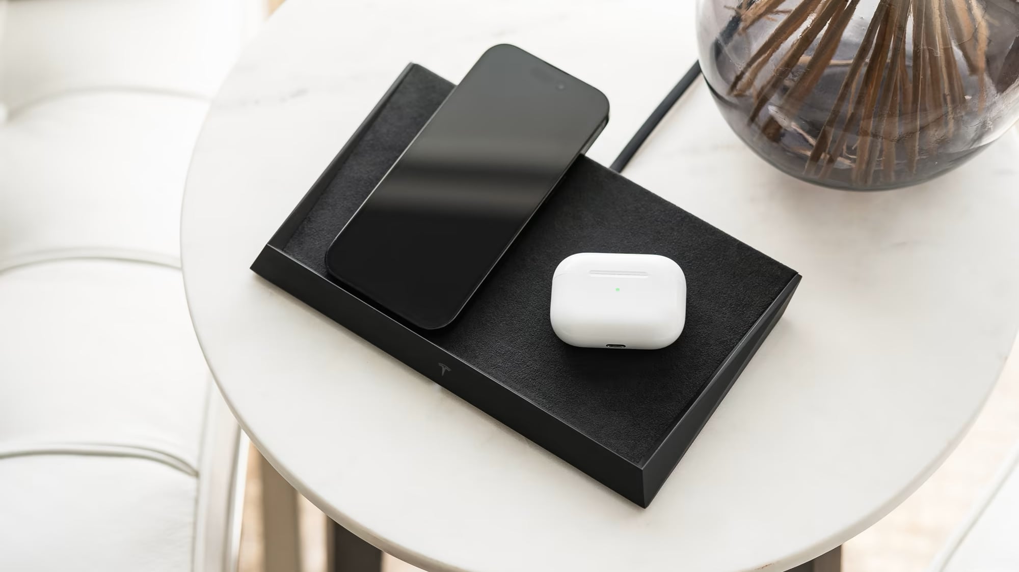 Tesla Launches $300 AirPower-Like Wireless Charger That Can Power Three Qi Devices at Once