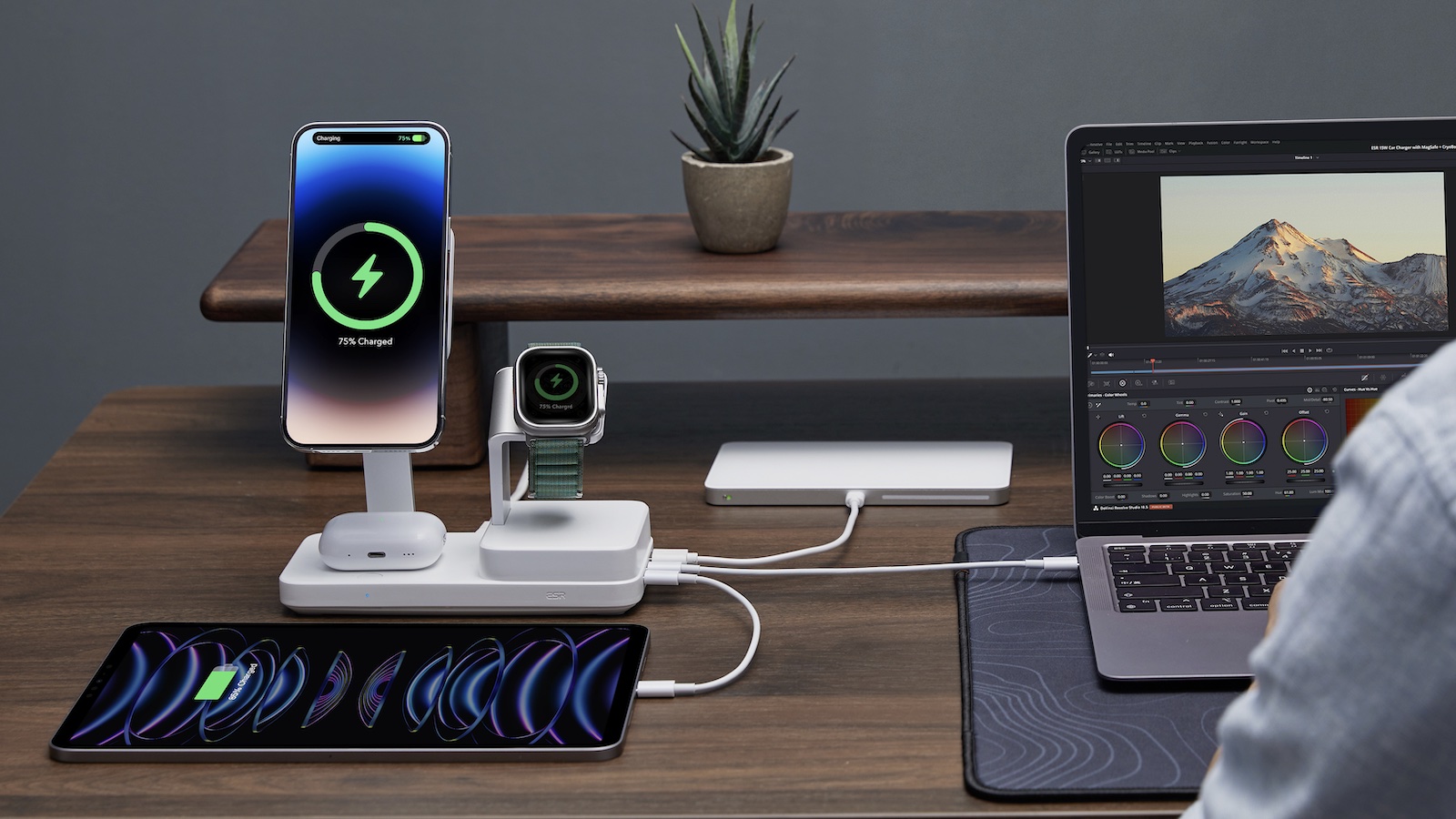 ESR’s Upcoming 100W 6-in-1 Charging Station Supports MagSafe, Apple Watch, AirPods, and USB