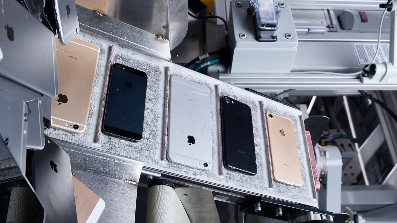Apple Promotes Recycling Your Devices 'For Free' Ahead of Earth Day