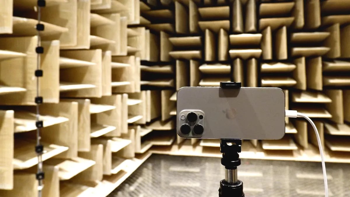 Apple Opens Doors to Its iPhone Audio and Video Testing Chambers