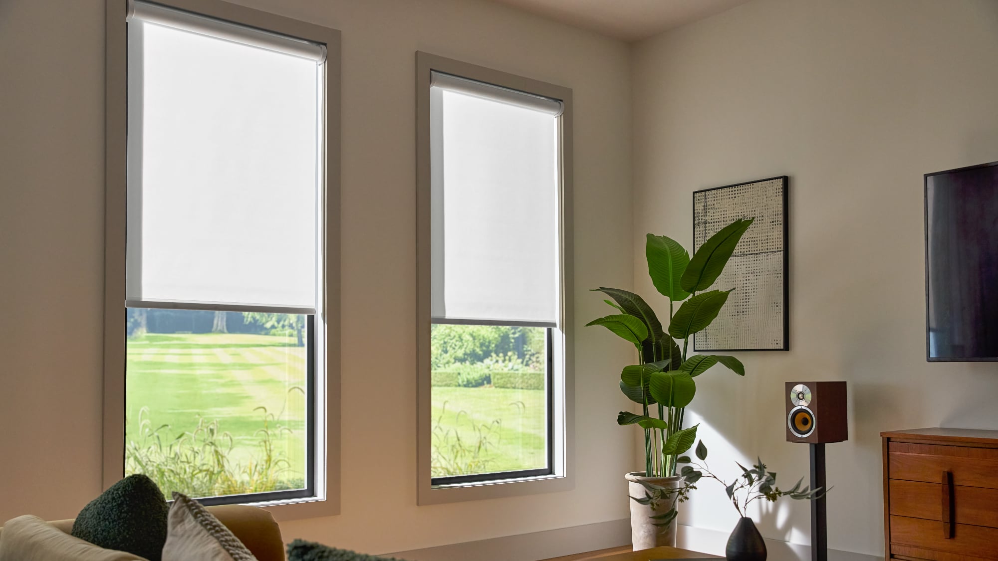 CES 2025: Lutron Debuts HomeKit-Compatible Caséta Smart Shades