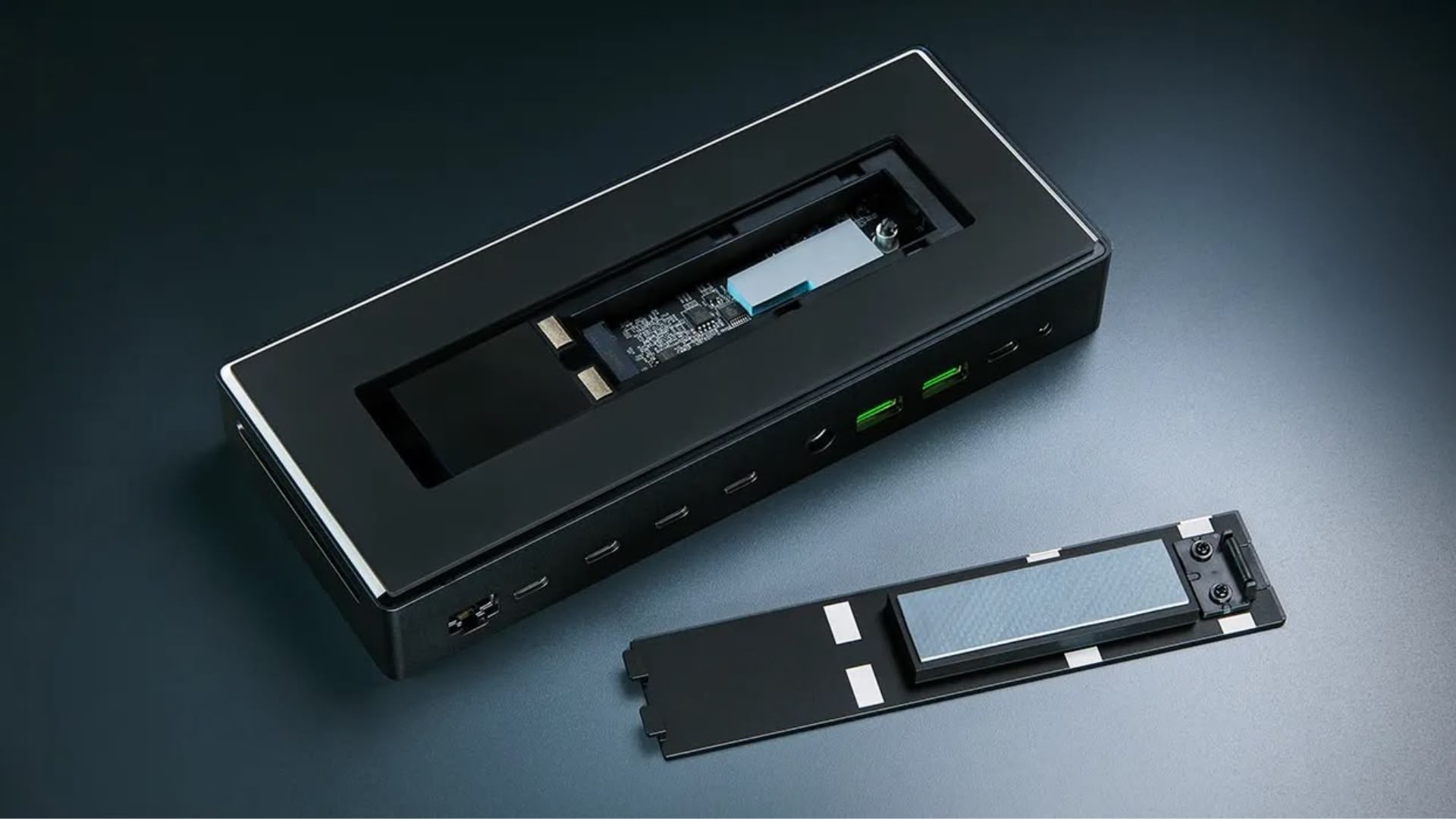 Razer Launches Thunderbolt 5 Dock Chroma With 10 Ports and Up to 8TB Internal SSD Expansion