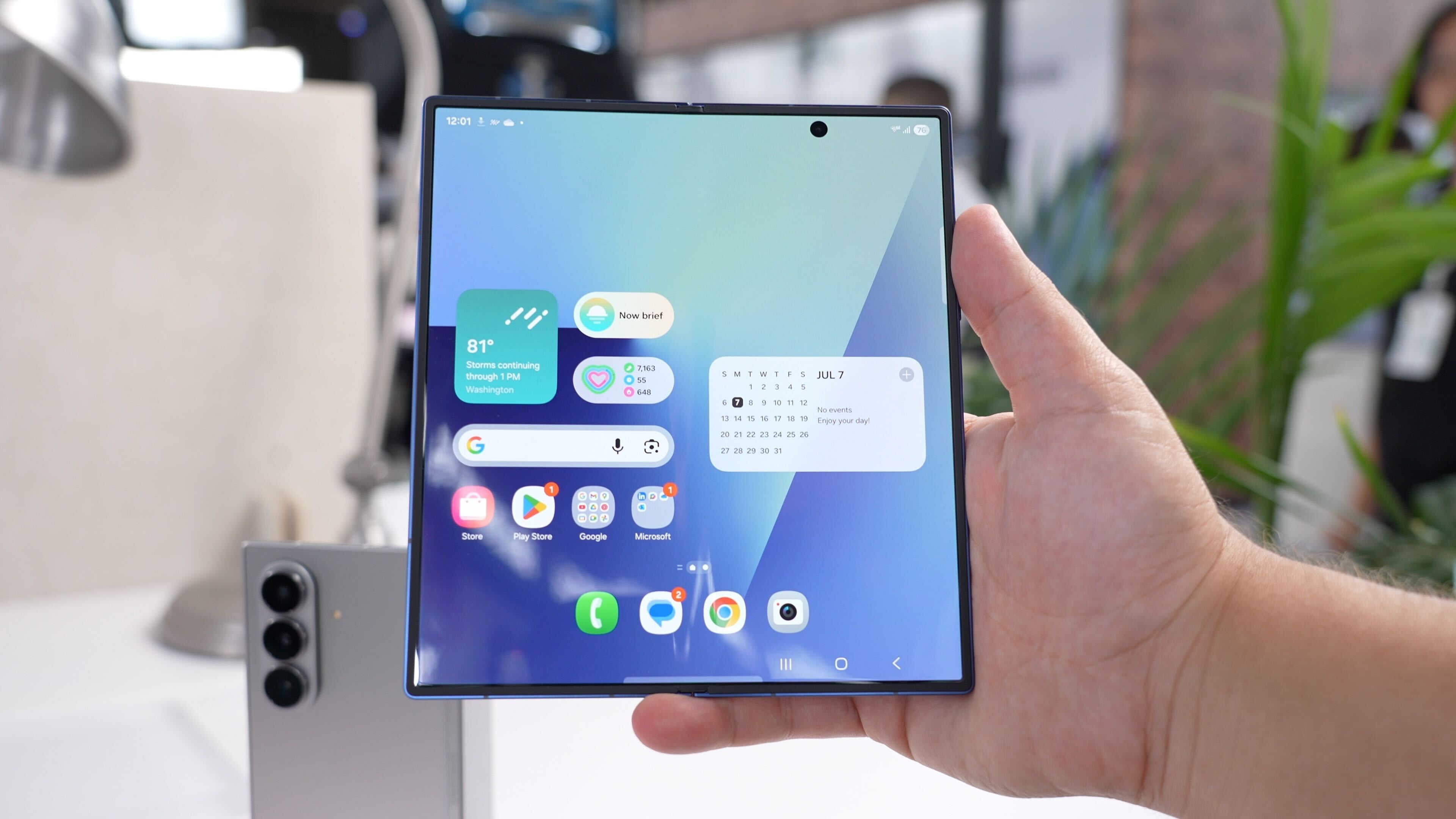 Samsung Launches Super Thin Galaxy Z Fold7