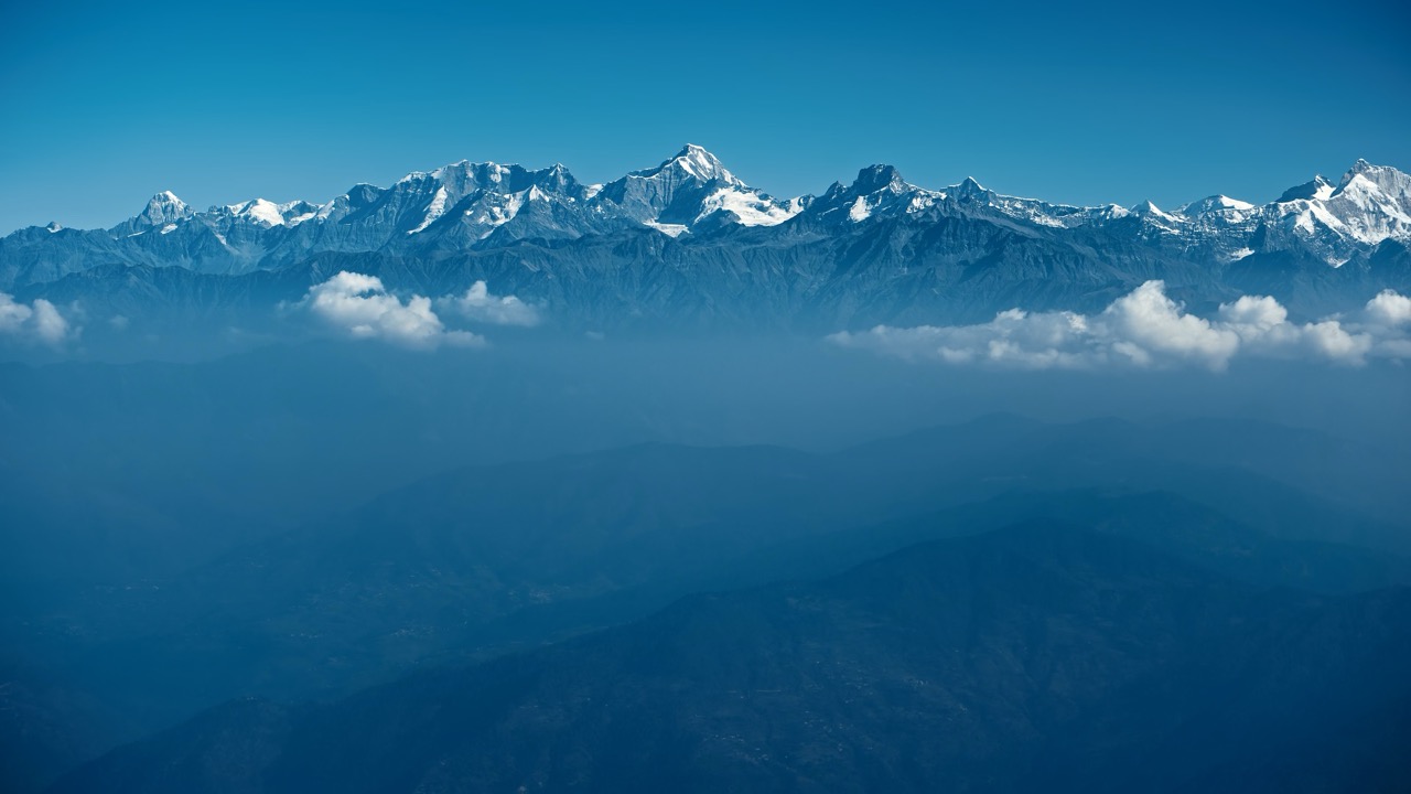 Himalayan-Peaks-Large.jpeg