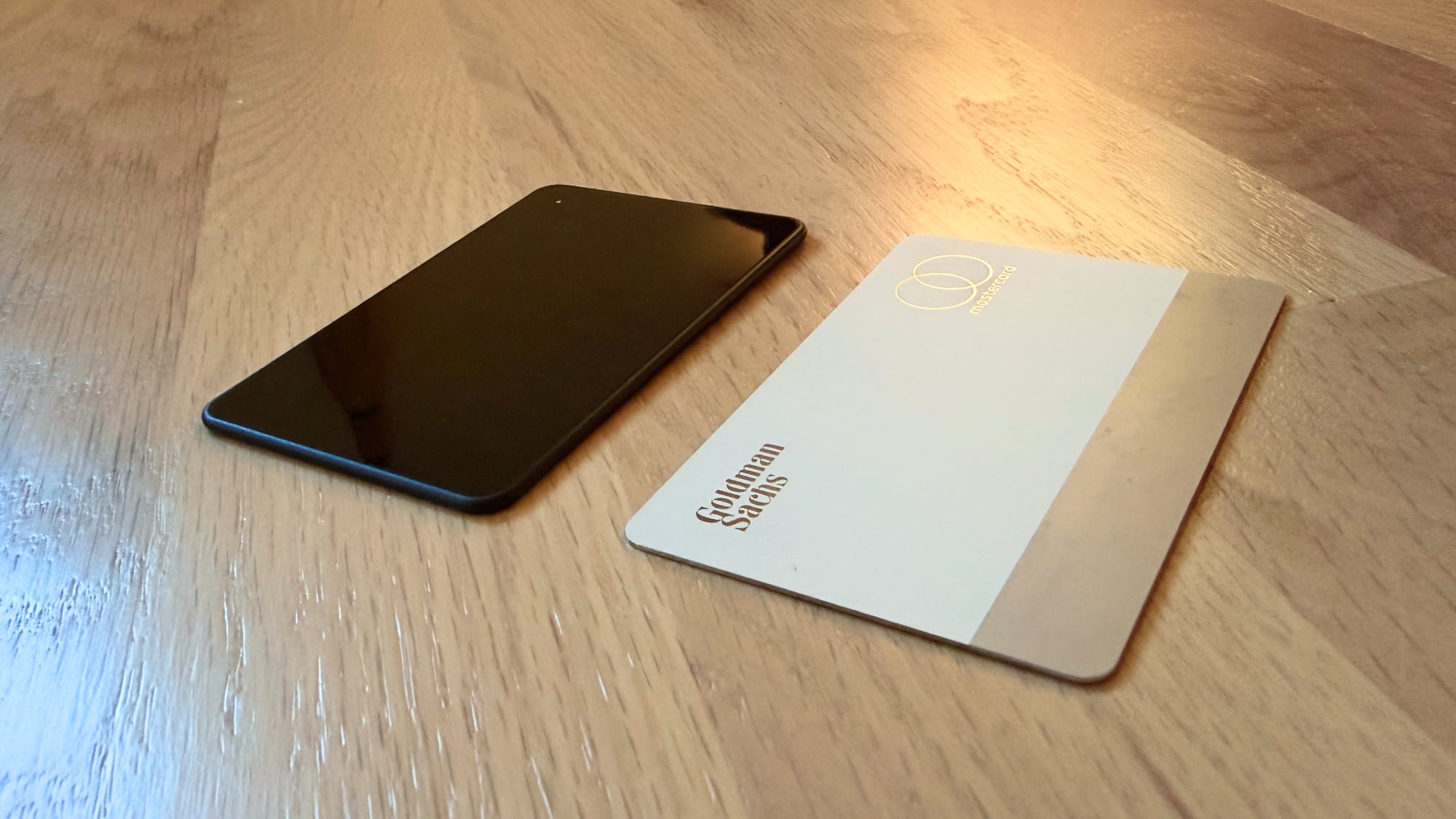 satechi findall card