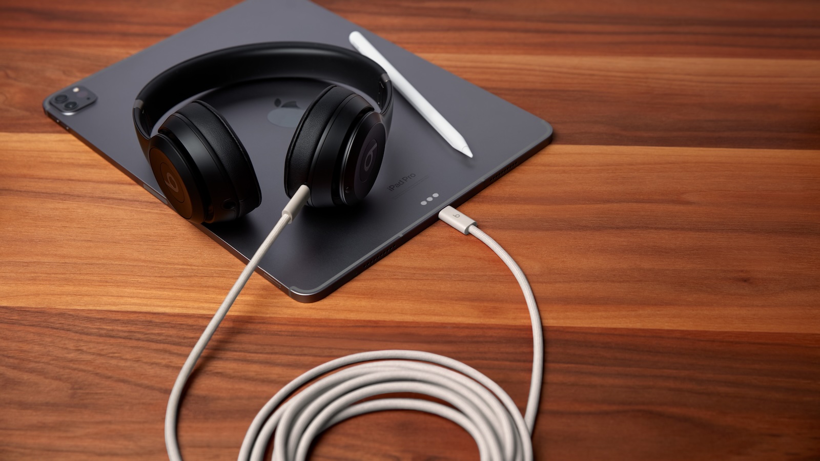 Beats Introduces 10-Foot USB-C to USB-C Cables