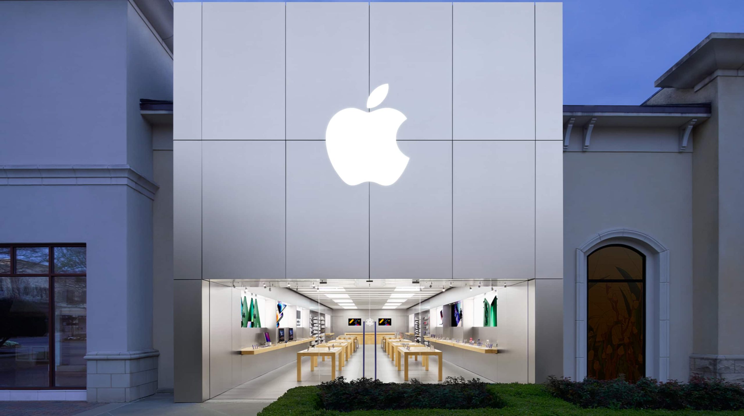 Two Apple Stores in U.S. Are Moving Soon