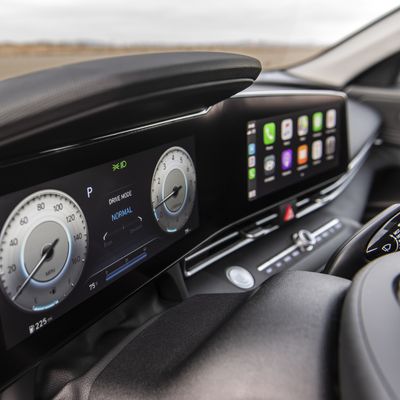 hyundai elantra wireless carplay