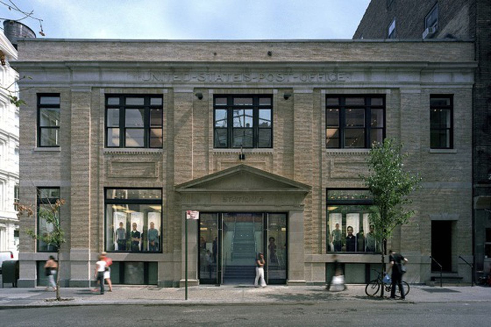 Apple Store SoHo Reopens Saturday July 14th After Extensive Expansion