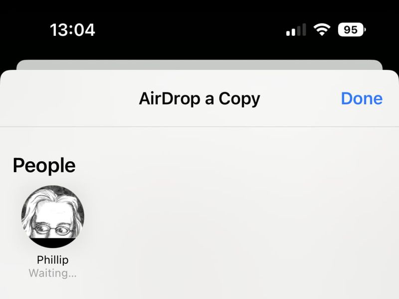 Some iPhone 14 Owners Unable to Use AirDrop With Contacts - MacRumors