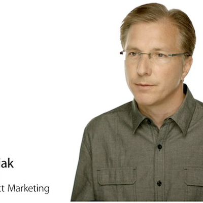 greg joswiak iphone 4s video
