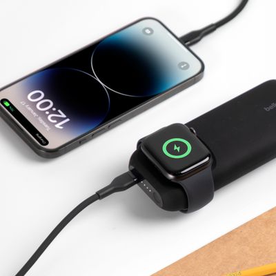 The Best Portable Phone Charger? $70 Belkin Power Bank, With Built-In  Cables - Bloomberg