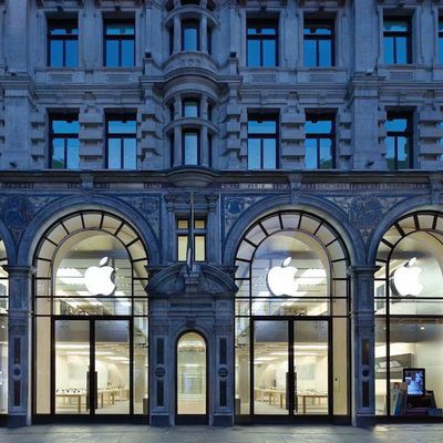 Regent Street Apple Store1