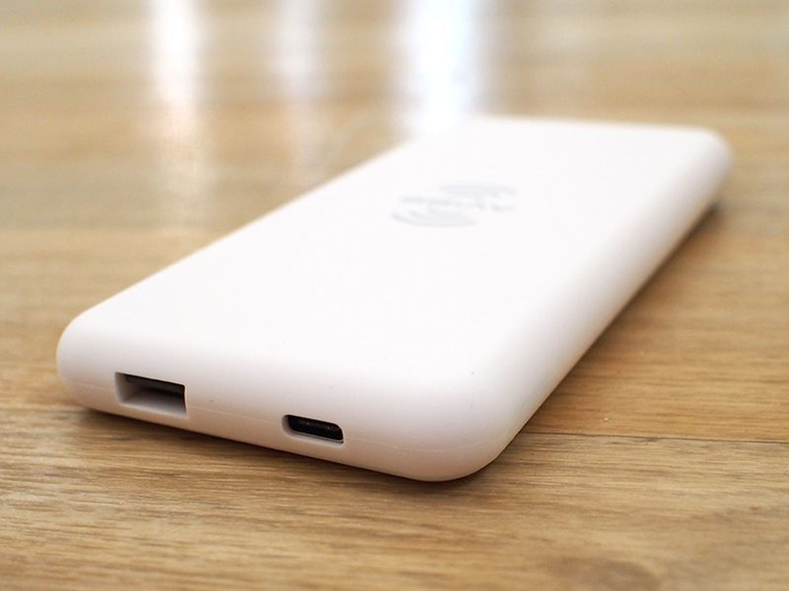 WiBa Wireless and Stackable Power Bank and Charging Pad Review - MacRumors