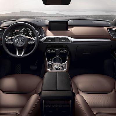 cx 9 interior