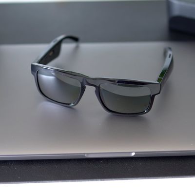 bose tenor audio sunglasses 1