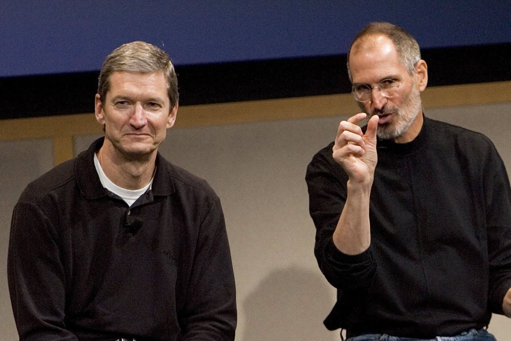 Apple CEO Tim Cook Reflects on Steve Jobs in Heartfelt Memo to Employees – MacRumors