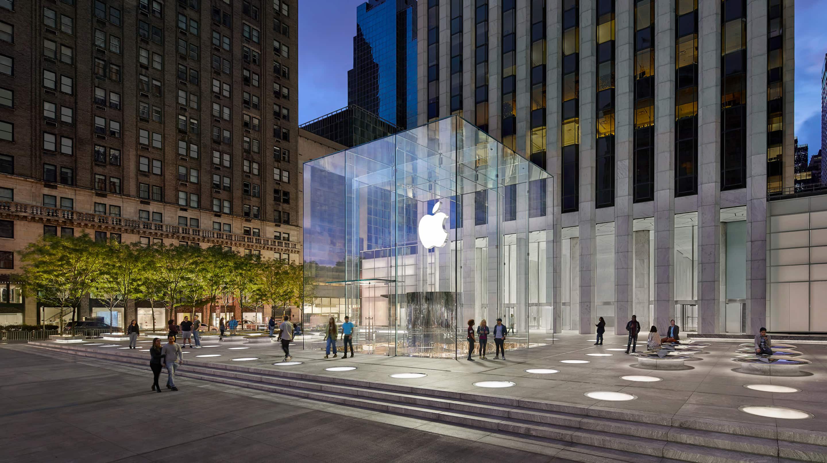 Apple Fifth Avenue is Closing Overnight Later This Week, Here's Why